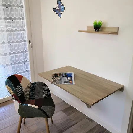 Apartment Butterfly In Suna With Garage *