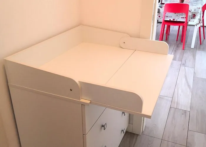 Butterfly In Suna With Garage