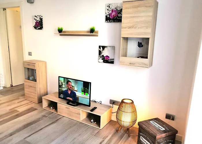 Apartment Butterfly In Suna With Garage *