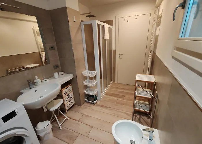 Apartment Butterfly In Suna With Garage Verbania